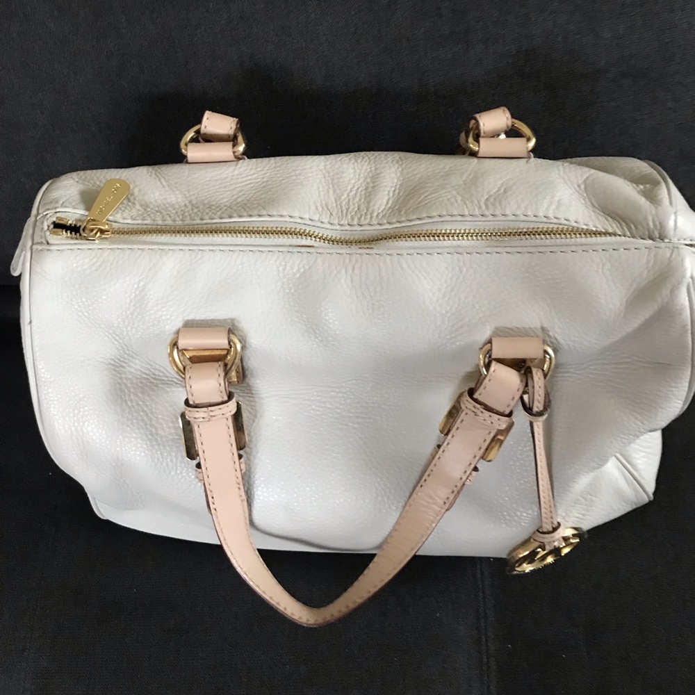 Michael KORS duffle purse